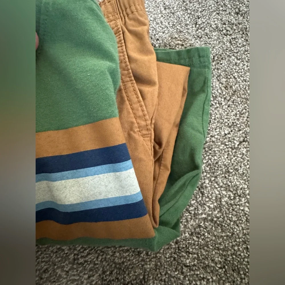 Carter’s Green & Khaki toddler boy outfit 2T Button up striped shirt lined pants